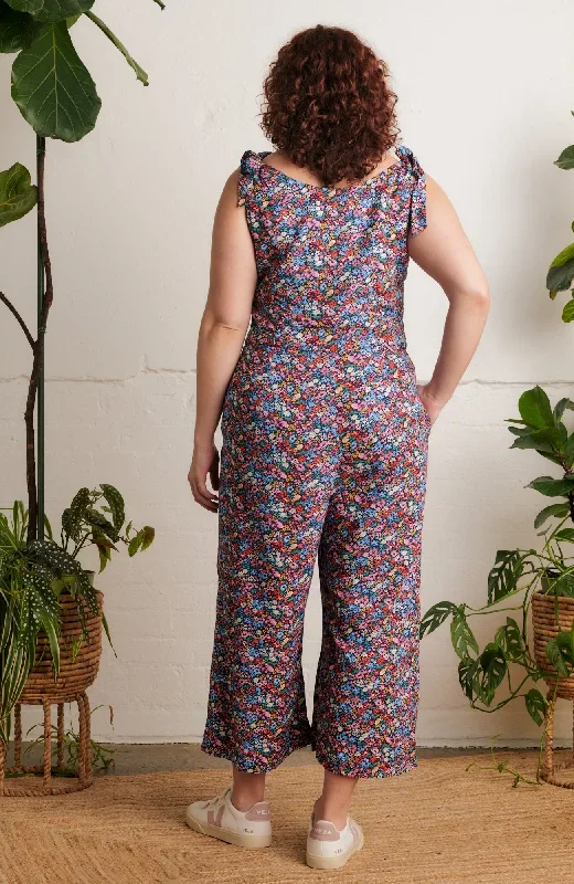 anna-summer-garden-floral-jumpsuit