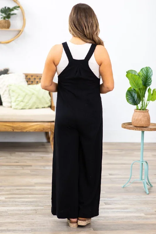 black-wide-leg-overalls-with-pockets