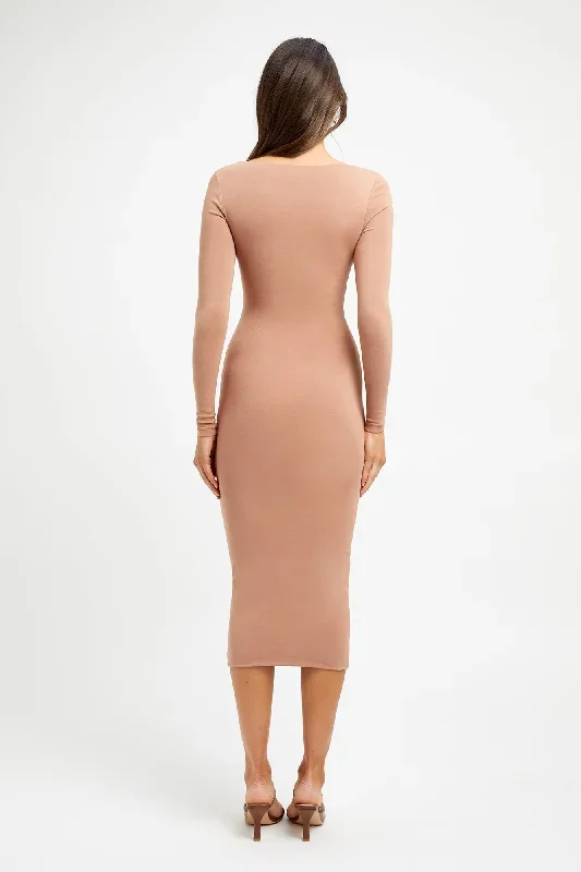 carolina-midi-dress-mocha-mousse