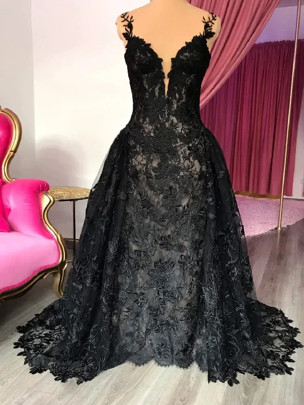 charming-a-line-long-sleeve-black-wedding-dresses-lace-wedding-gown-black-bridal-dresses-fly1655