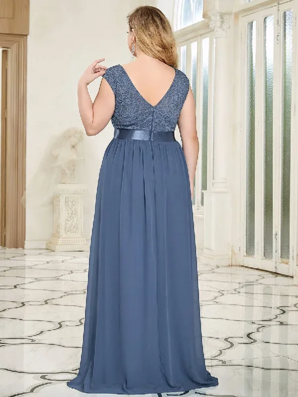 dusty-blue-and-navy-bridesmaid-gowns