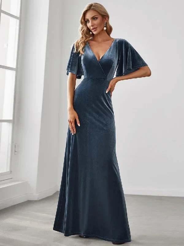 dusty-blue-and-navy-bridesmaid-gowns