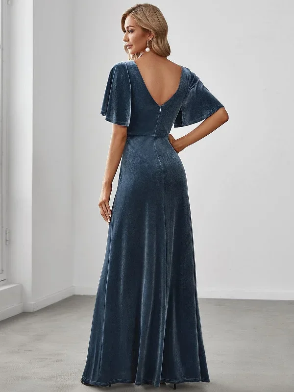 dusty-blue-and-navy-bridesmaid-gowns