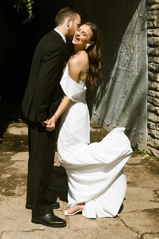 elegant-white-off-the-shoulder-mermaid-long-wedding-dress