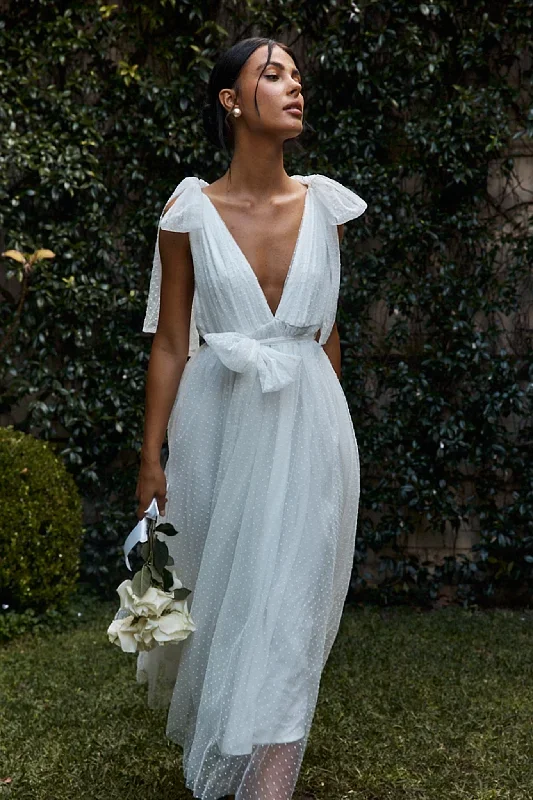 first-waltz-bow-shoulder-hail-spot-midi-dress-off-white