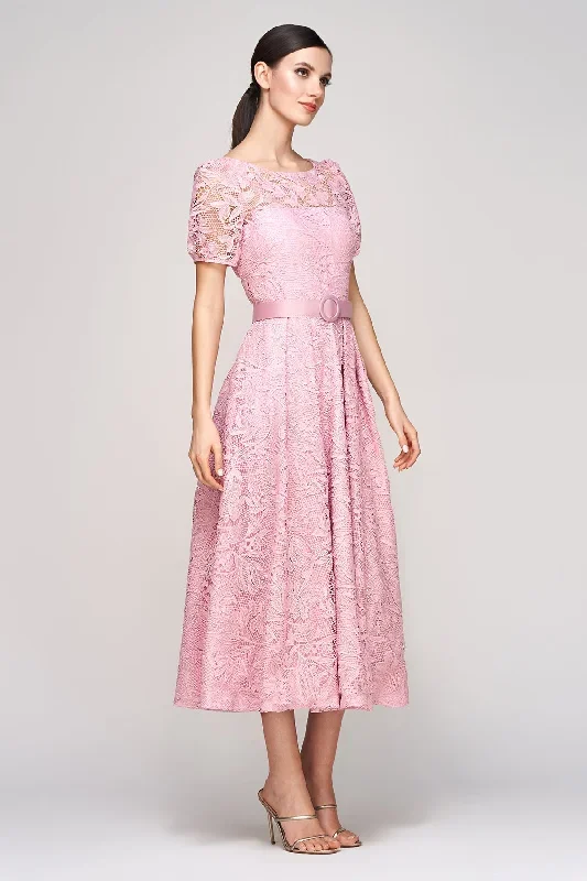 haisley-tea-length-dress-in-pink-mauve