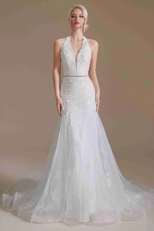 halter-white-lace-mermaid-wedding-dress-with-detachable-sleeves