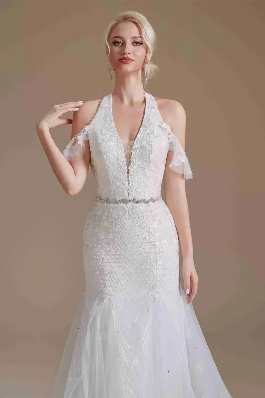 halter-white-lace-mermaid-wedding-dress-with-detachable-sleeves