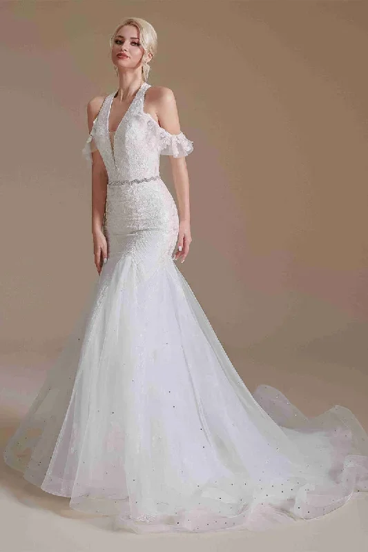 halter-white-lace-mermaid-wedding-dress-with-detachable-sleeves