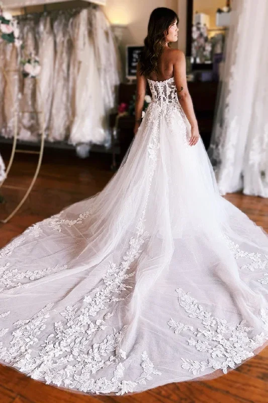 ivory-tulle-appliques-strapless-a-line-long-wedding-dress