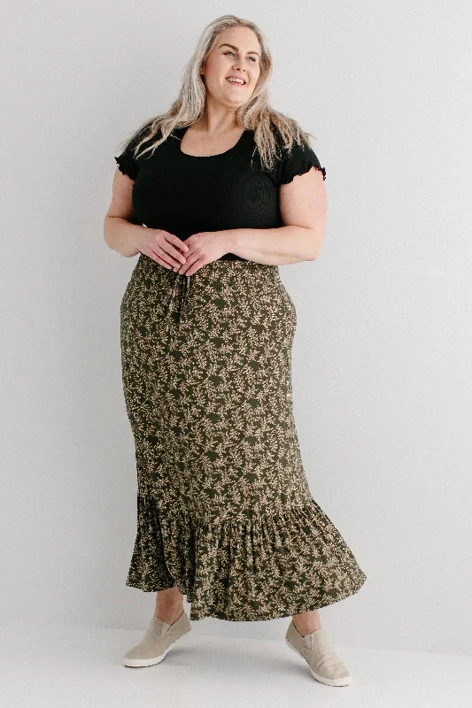 ivy-smocked-waist-botanical-print-maxi-skirt