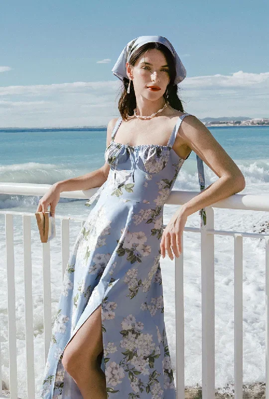 kirsten-dress-blue-floral