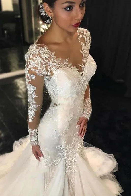 long-sleeves-court-train-ivory-wedding-dress-with-lace-appliques