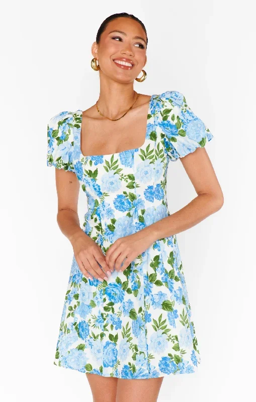 mia-dress-cottage-floral-blue