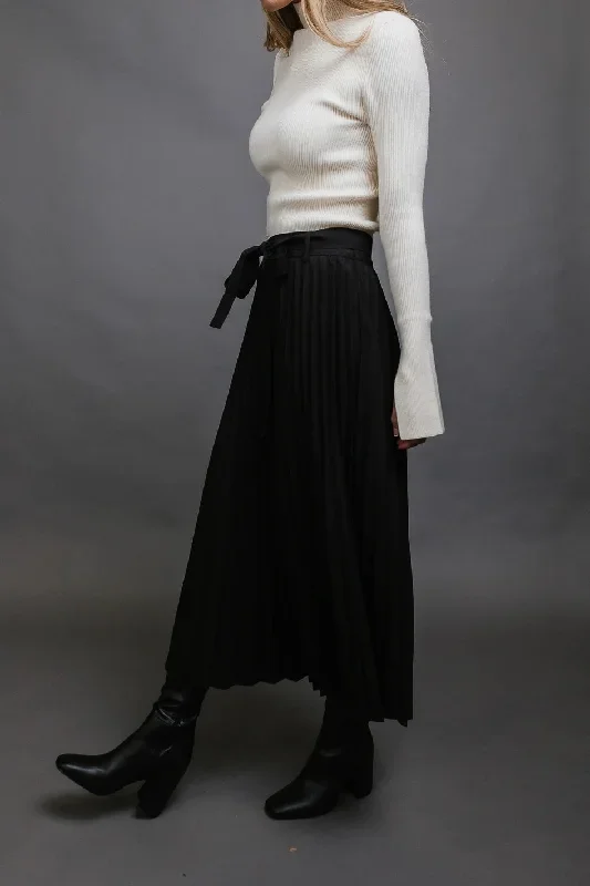 neve-pleated-skirt