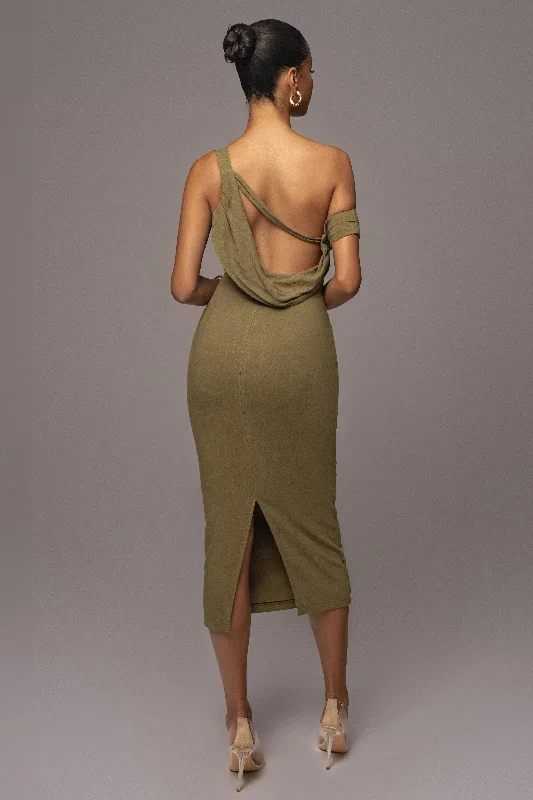 olive-escape-linen-dress