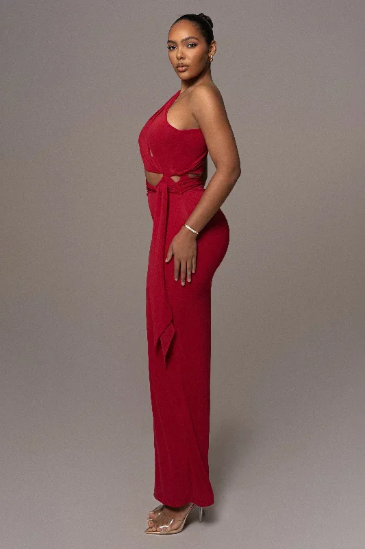 red-athenia-keyhole-maxi-dress