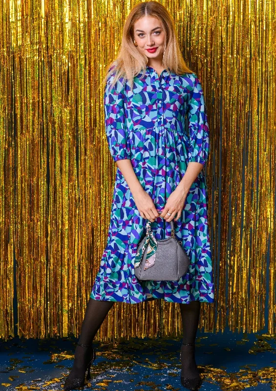 retro-print-long-sleeve-maxi-dress