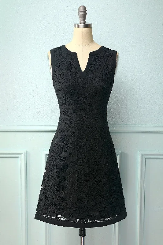 Robe en dentelle noire