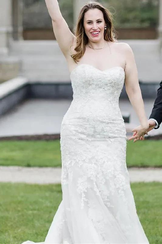 strapless-mermaid-white-lace-wedding-dress