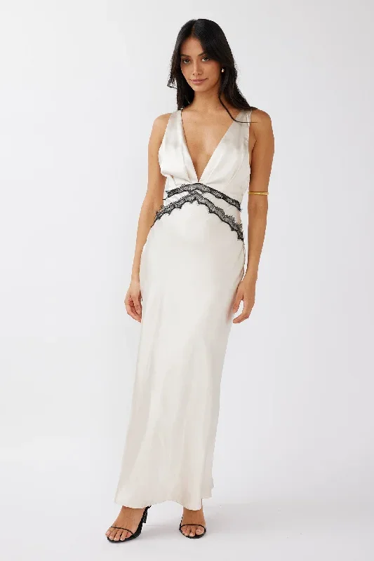 theriz-lace-trim-tied-back-maxi-dress-champagne