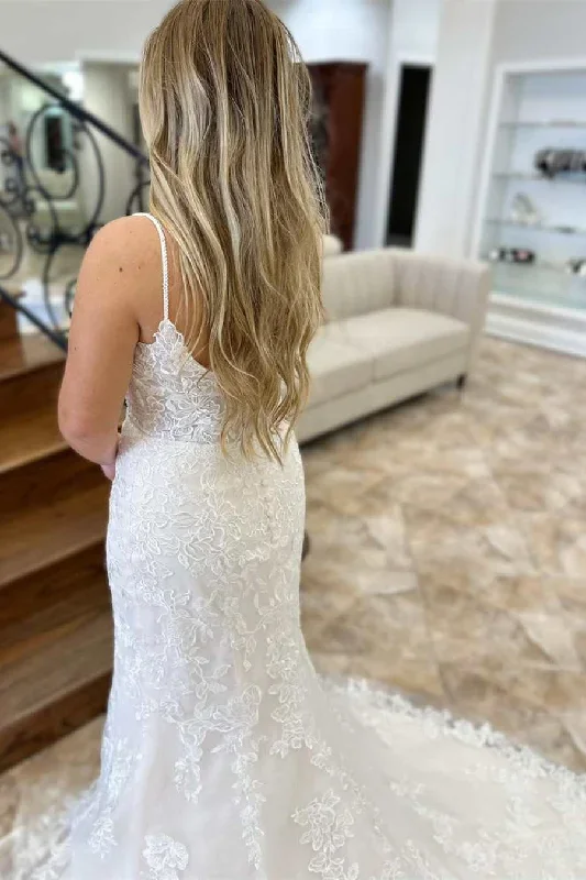 white-floral-lace-plunge-v-backless-mermaid-long-wedding-dress